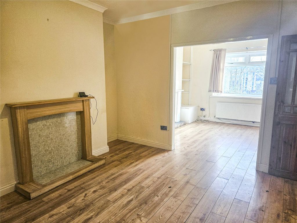 Property photo 2 of 10 Picture No. 03