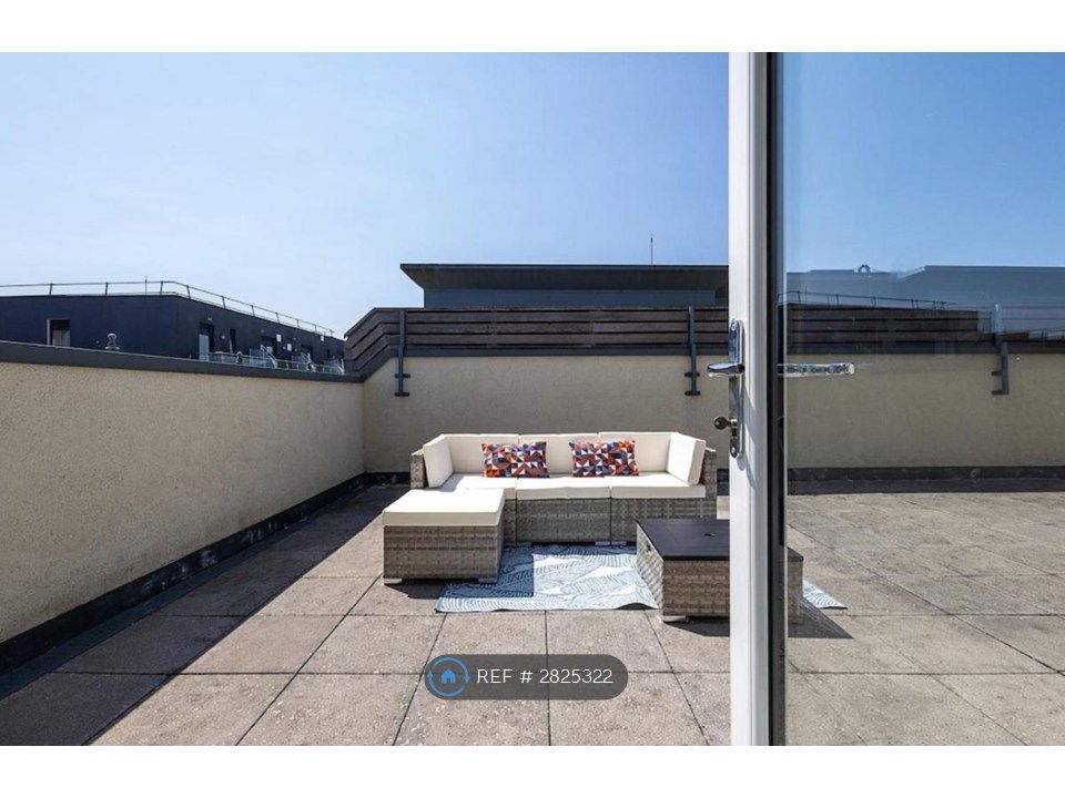 Property photo 1 of 29