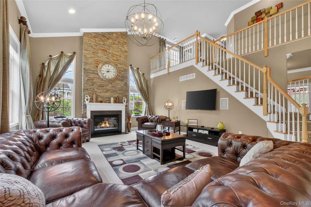 Property photo 1 of 30