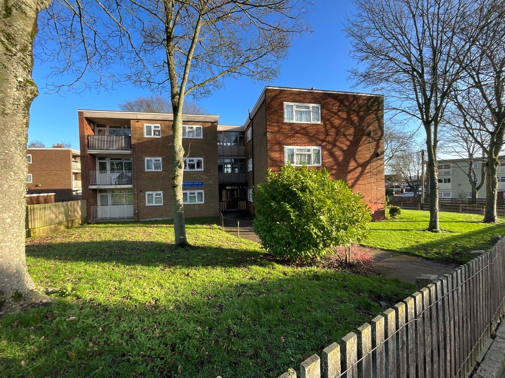 Property photo 1 of 7