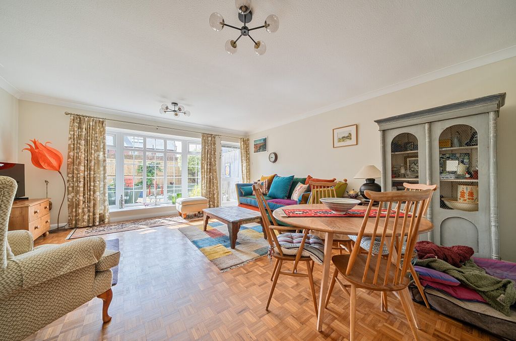 Property photo 3 of 13 1446290-3-69E0Dd5...