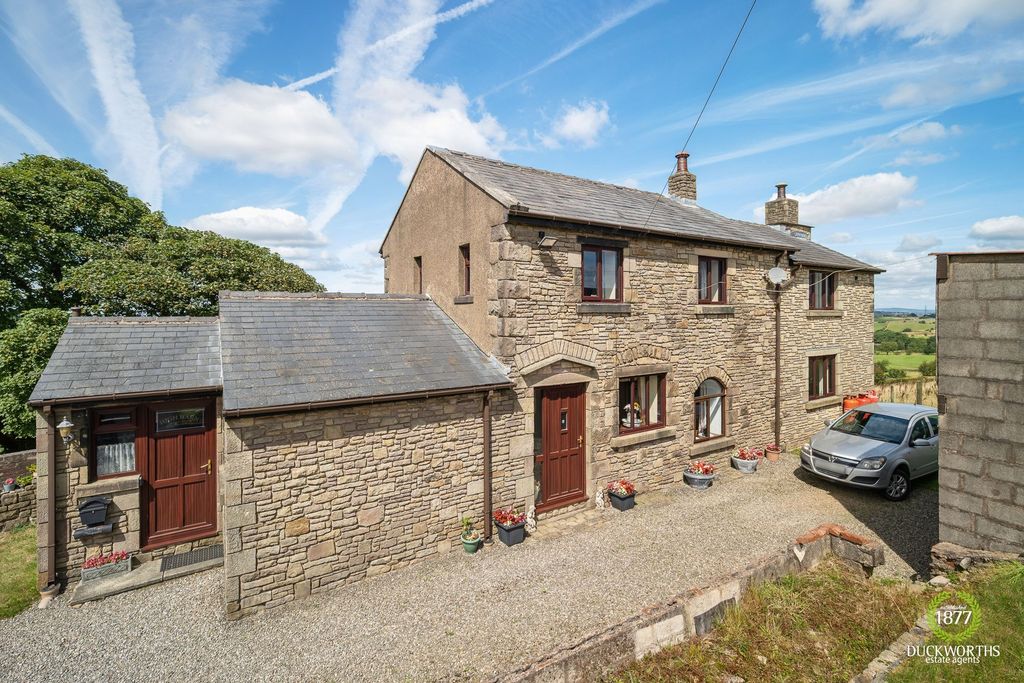 Property photo 1 of 46