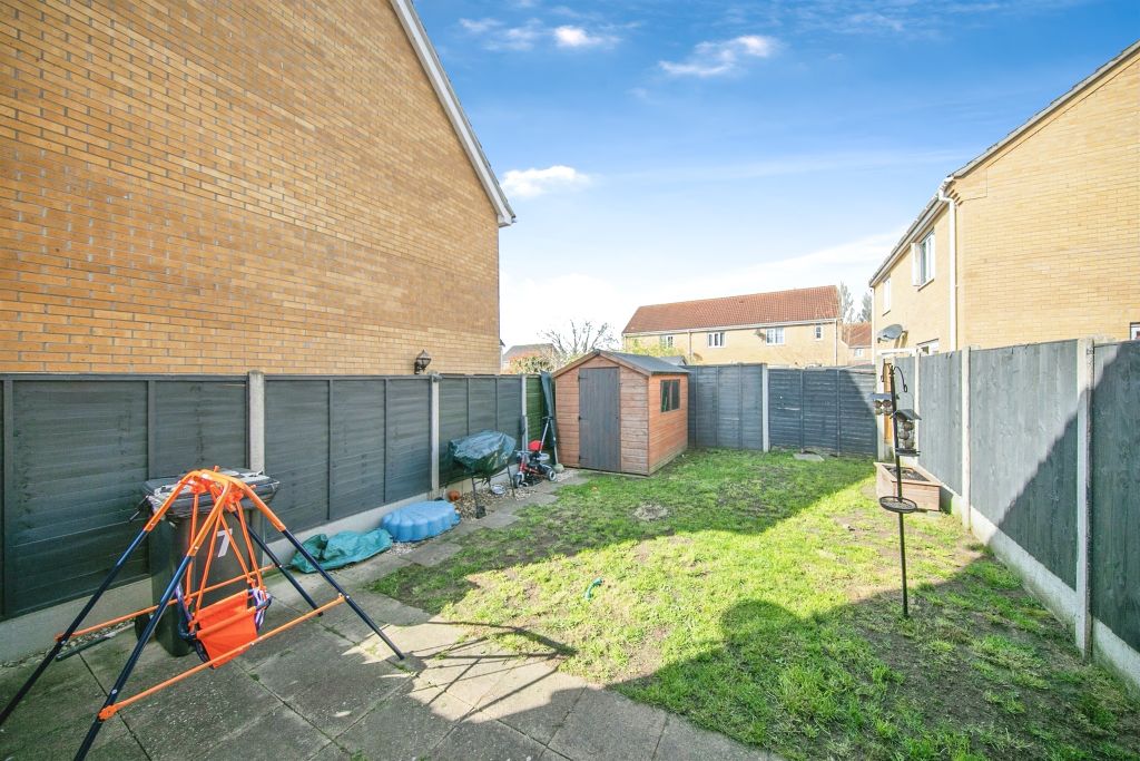 Property photo 3 of 17