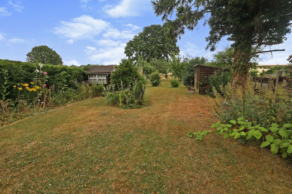 Property photo 2 of 14