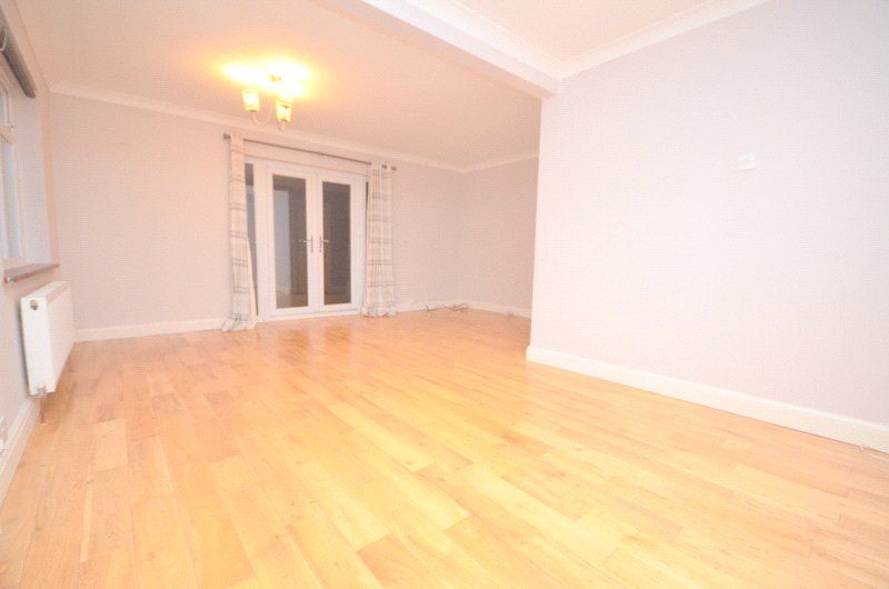 Property photo 2 of 12 Picture No. 08