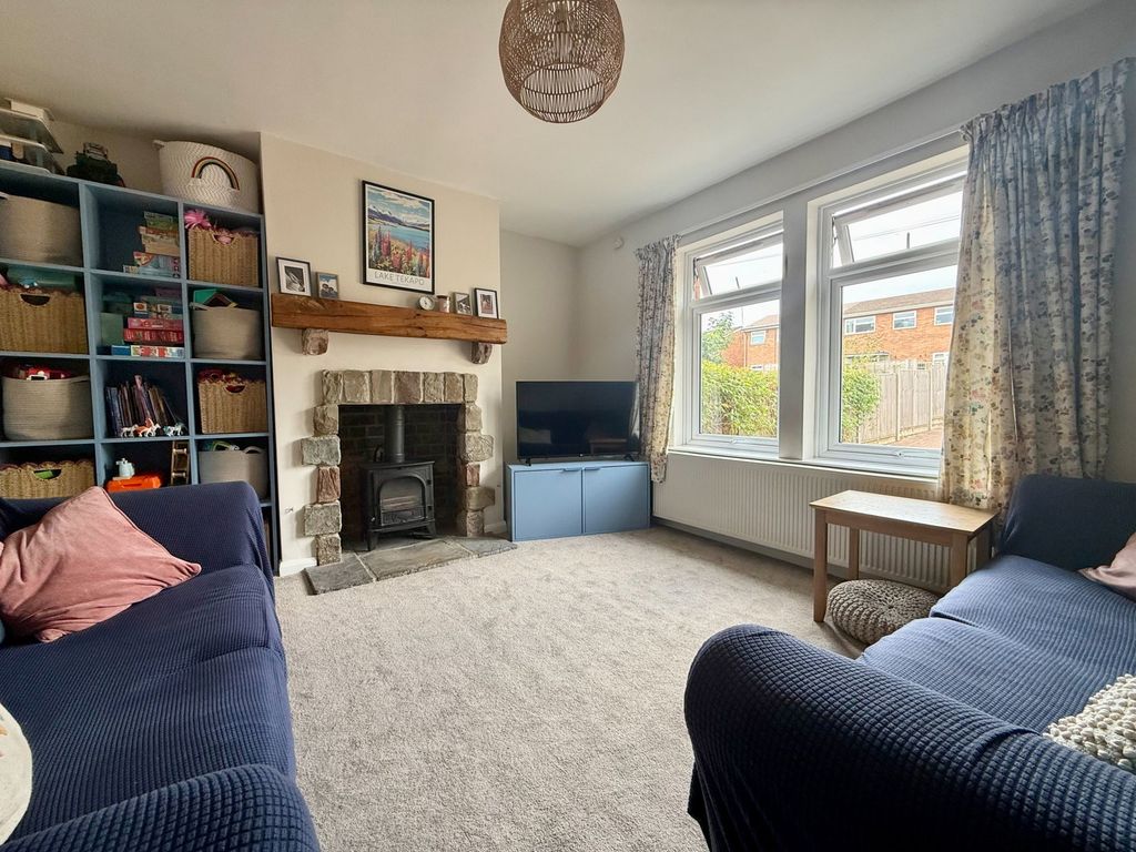 Property photo 2 of 16