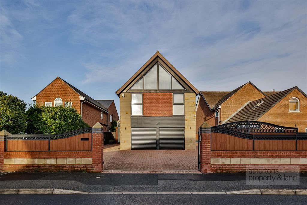 Property photo 1 of 38