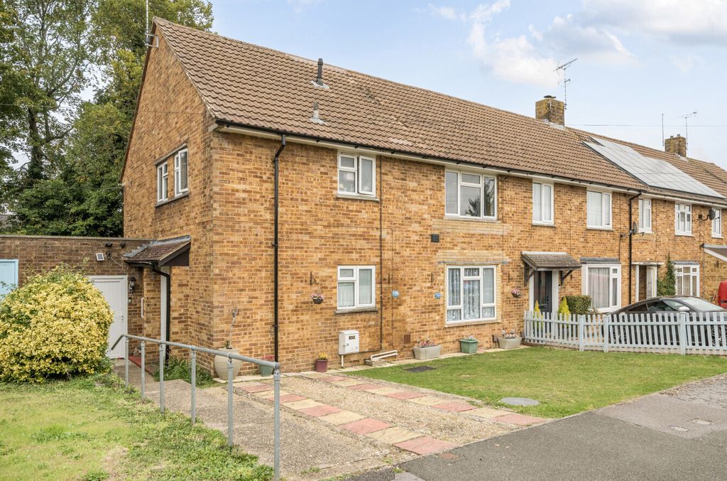 Property photo 1 of 10 1365380-1-68E62Ef...