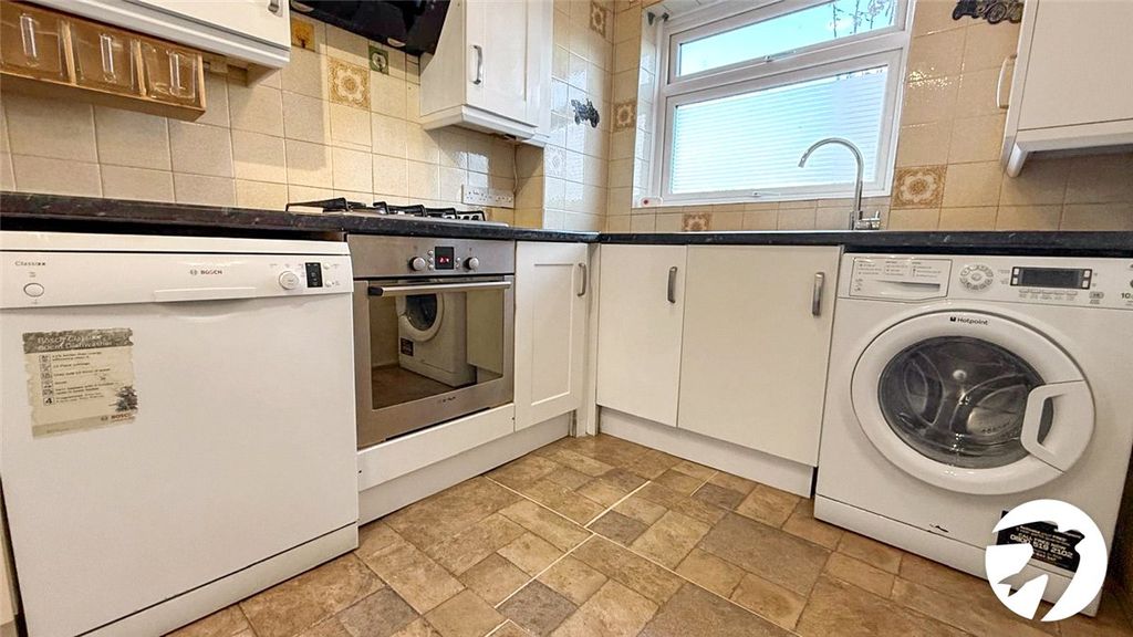 Property photo 2 of 10 Picture No. 03