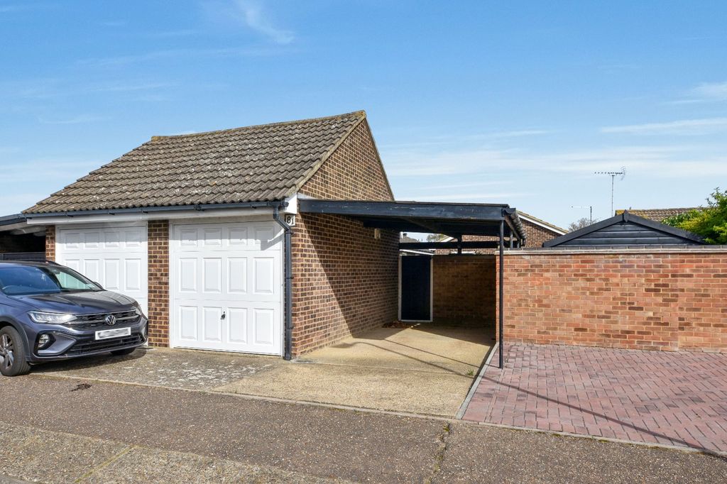 Property photo 2 of 28 Picture No. 16