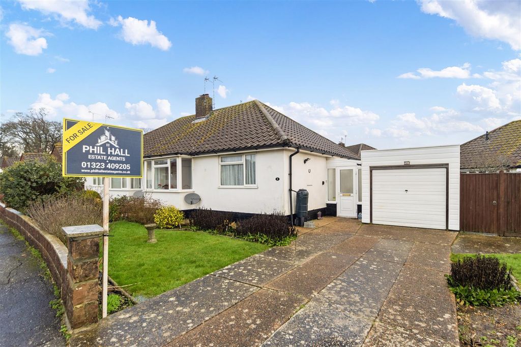 Property photo 1 of 31 Front.Jpg