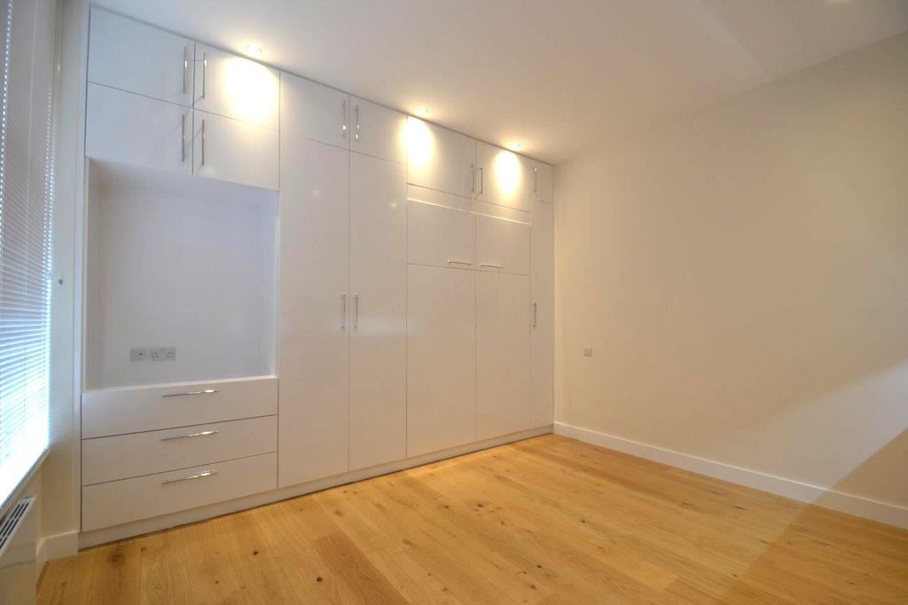 Property photo 3 of 4 Studio 1.Jpg