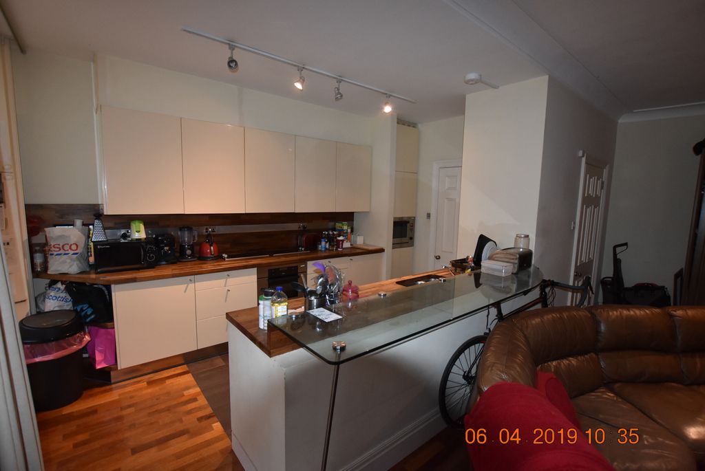Property photo 3 of 5 Gallery