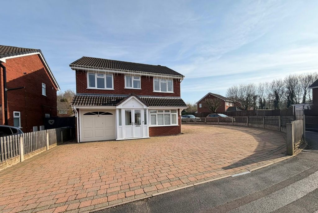 Property photo 1 of 19