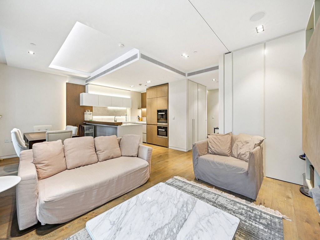 Property photo 3 of 13 Pearson Square