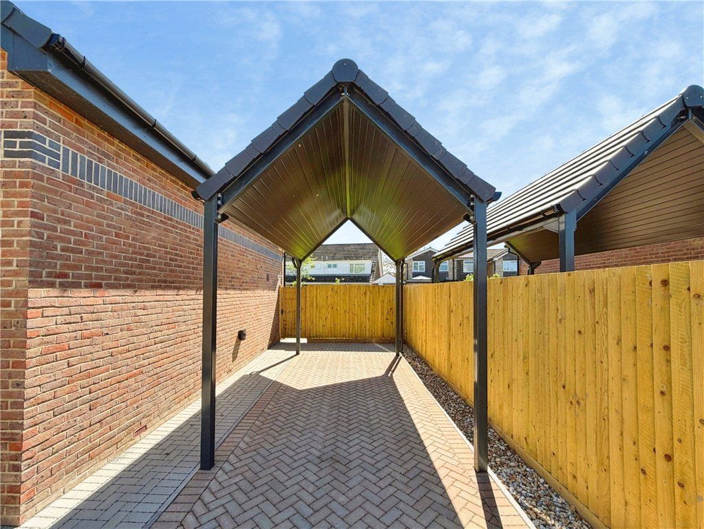 Property photo 3 of 17 Picture No. 55