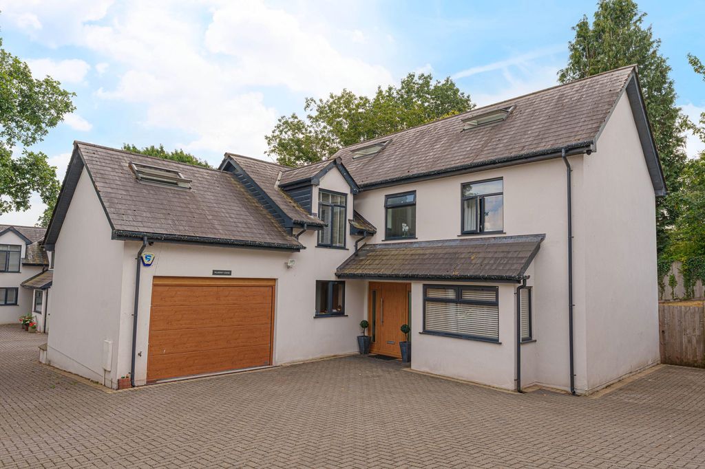 Property photo 1 of 69