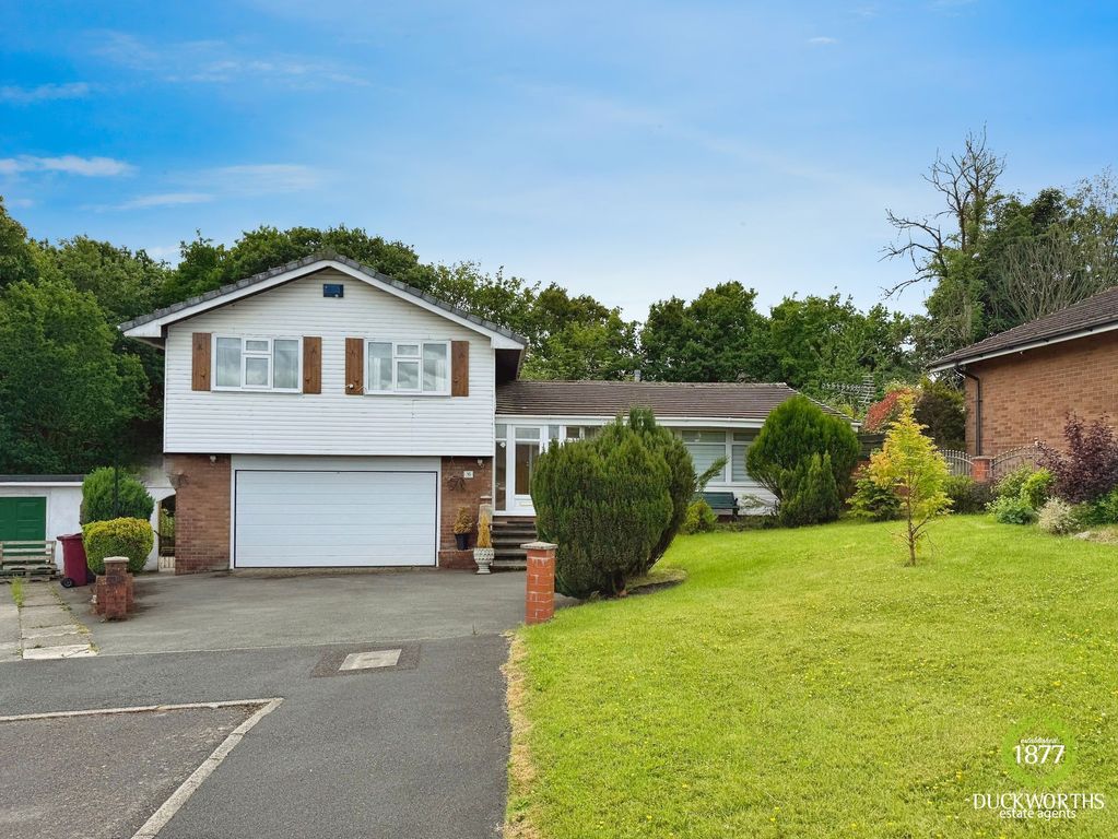 Property photo 1 of 34