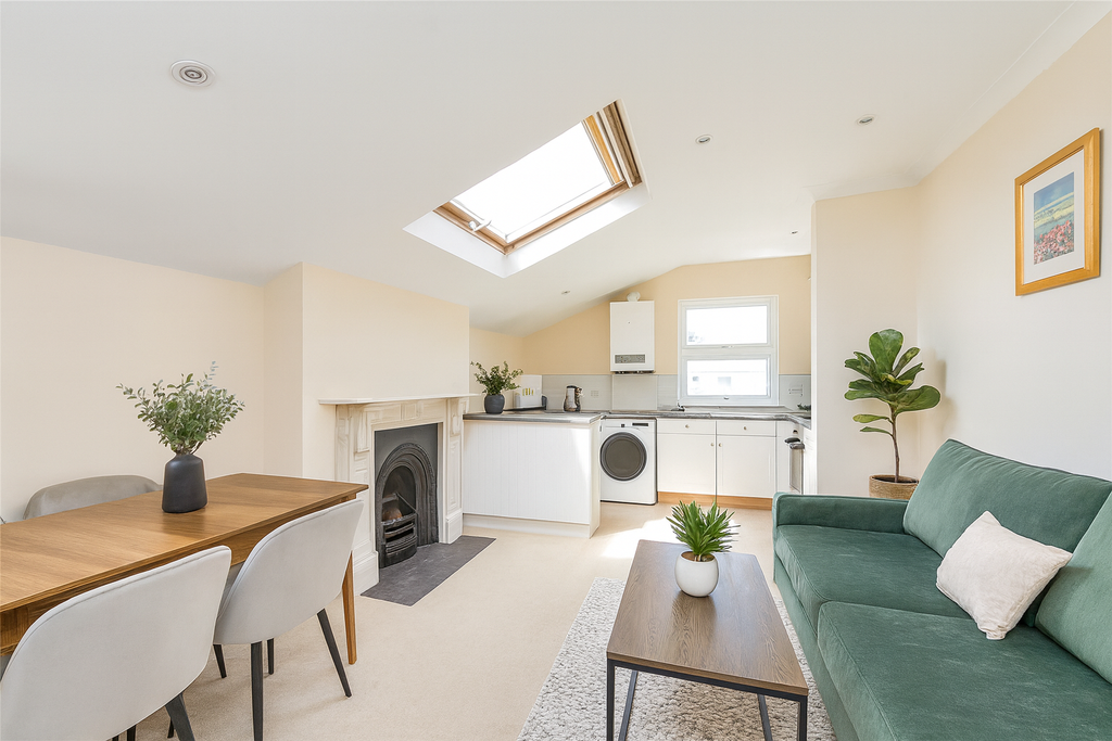 Property photo 1 of 4