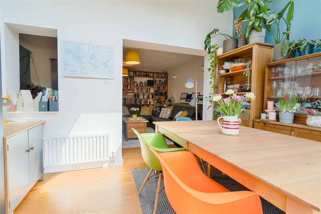 Property photo 2 of 18 Dsc02214-Edit.Jpg