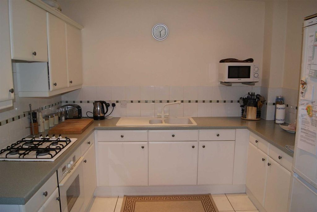 Property photo 3 of 7