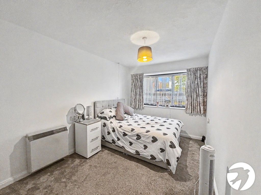 Property photo 2 of 11 Picture No. 01