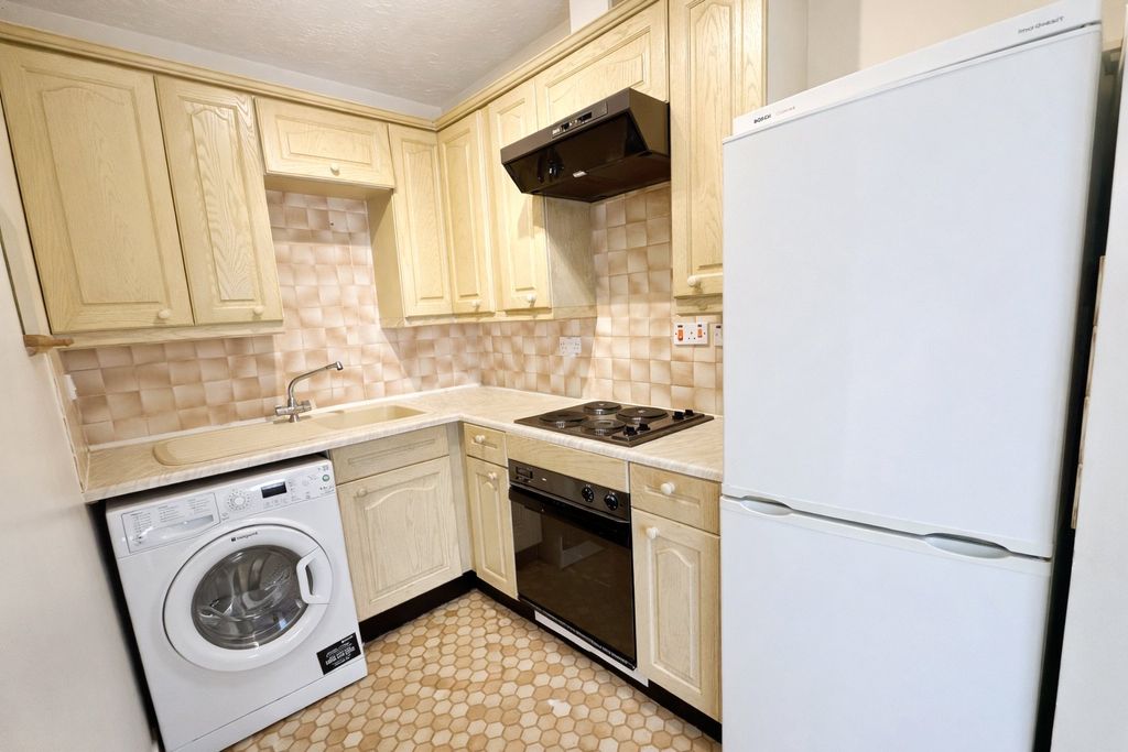 Property photo 3 of 10 Picture 3