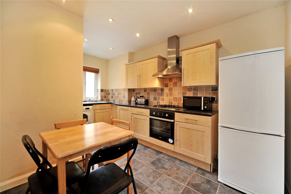 Property photo 1 of 3 Picture No. 02