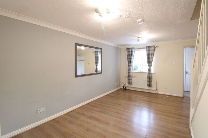 Property photo 3 of 10 Photo 13