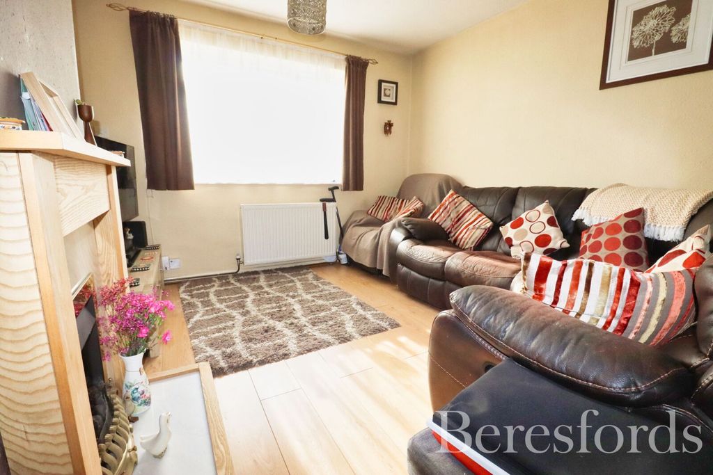 Property photo 3 of 14 Picture 3