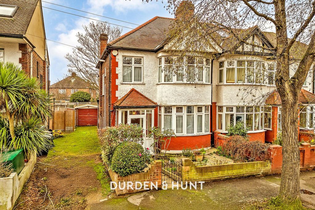 Property photo 1 of 25 Salters-32.1.Jpg