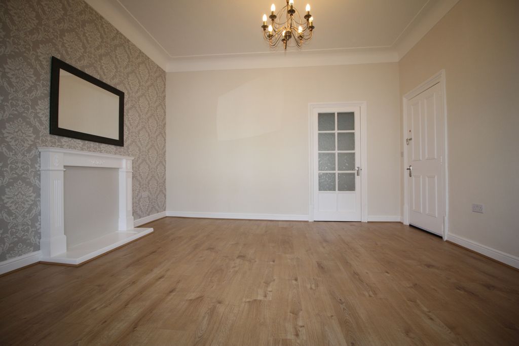 Property photo 2 of 13 Gallery