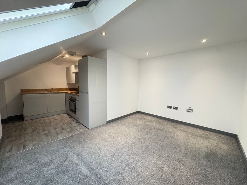 Property photo 2 of 7 Image