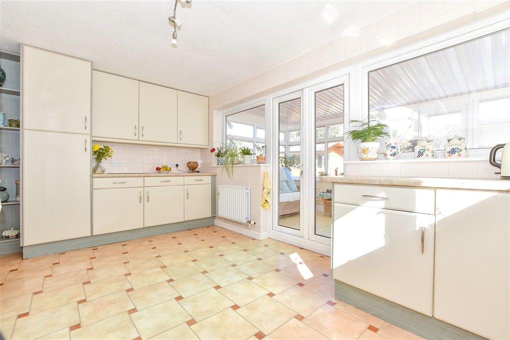 Property photo 1 of 14 Kitchen
