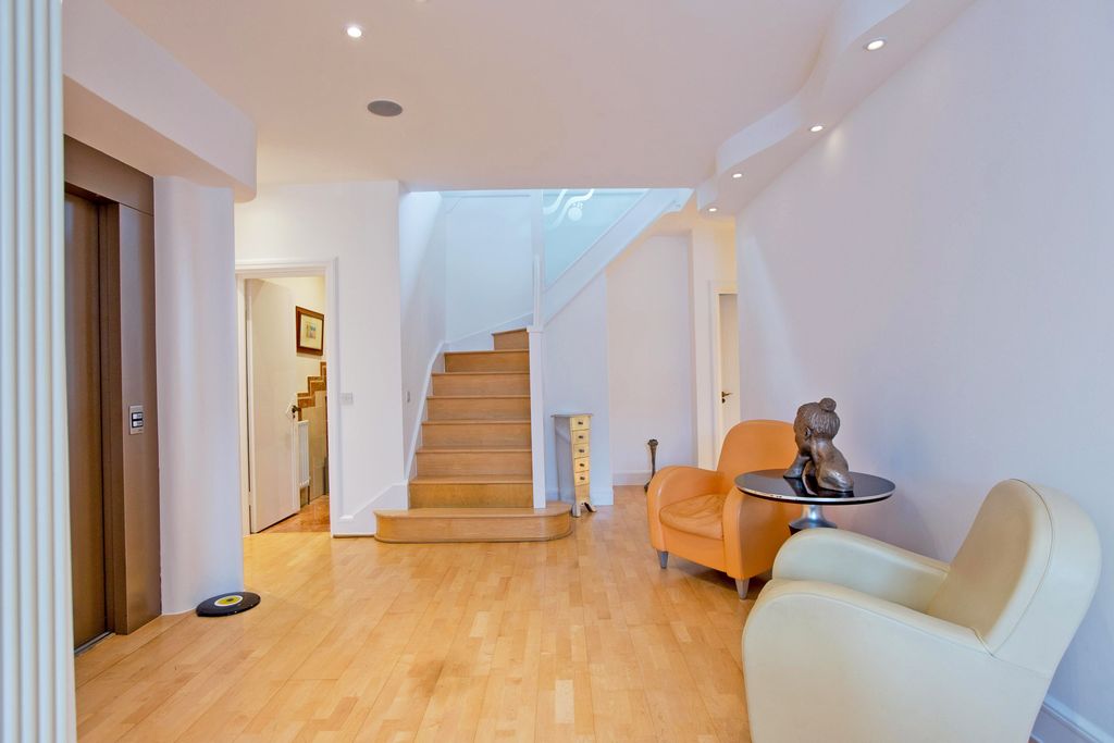 Property photo 2 of 21 Photo 6