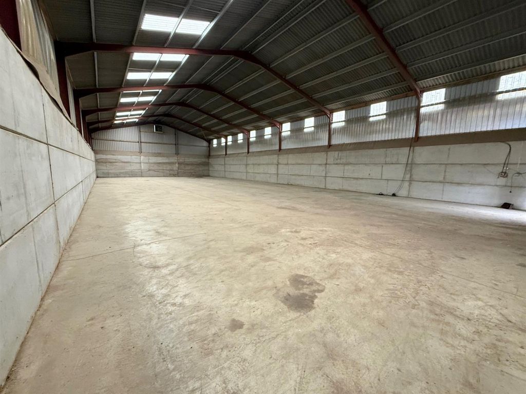 Property photo 3 of 6 2.Jpg