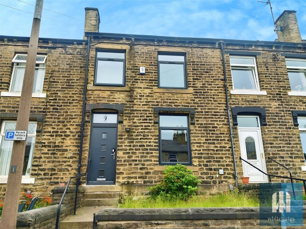 Property photo 1 of 22 Picture No. 04