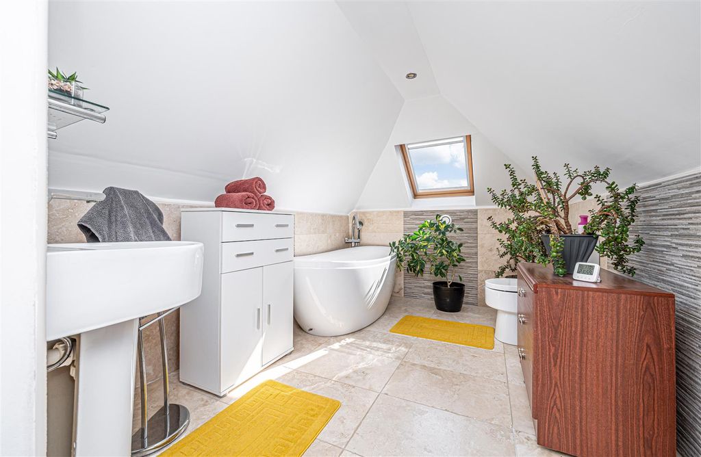 Additional image 19 of 4 bed semi-detached house for saleScoonie Place, Durie Street, Leven KY8