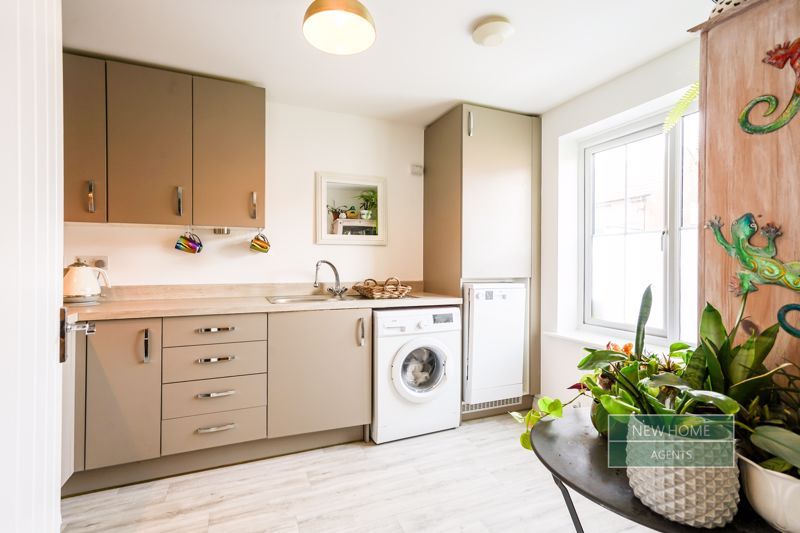 Property photo 2 of 20 Photo 19