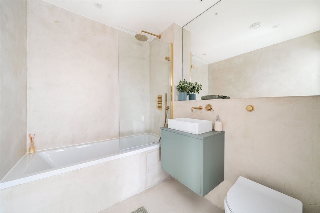 Property photo 3 of 14 Picture No. 01