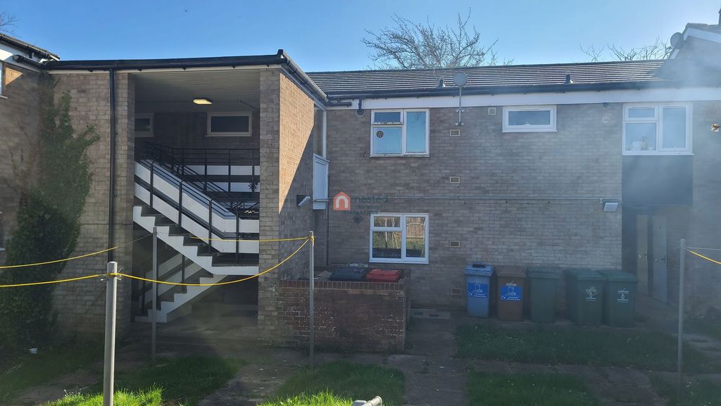 Property photo 1 of 18