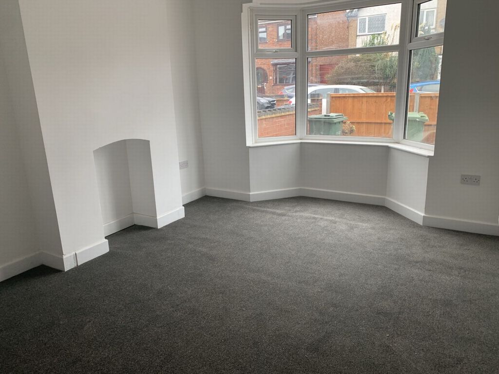 Property photo 2 of 10 Lounge