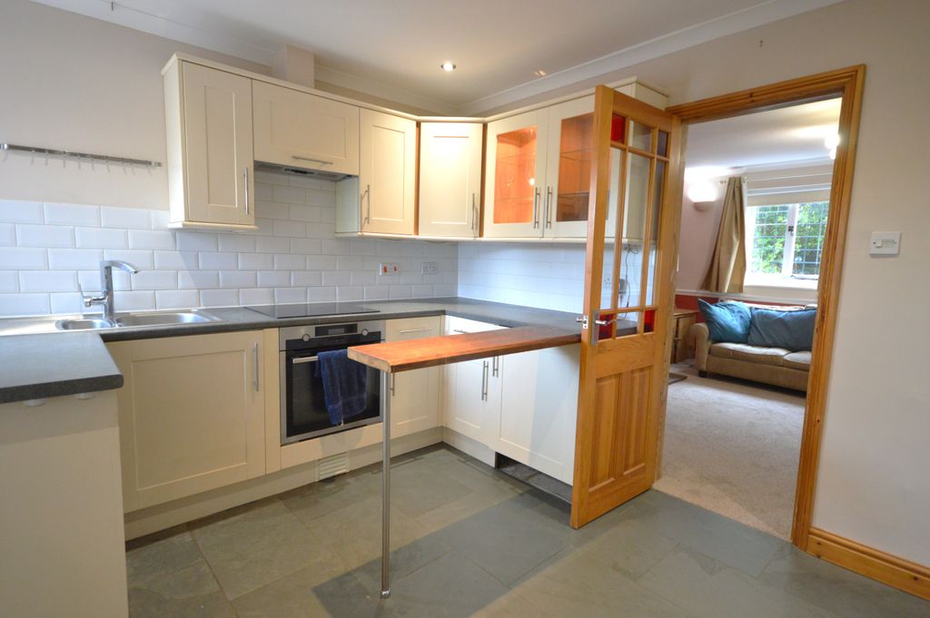 Property photo 2 of 17 Kitchen