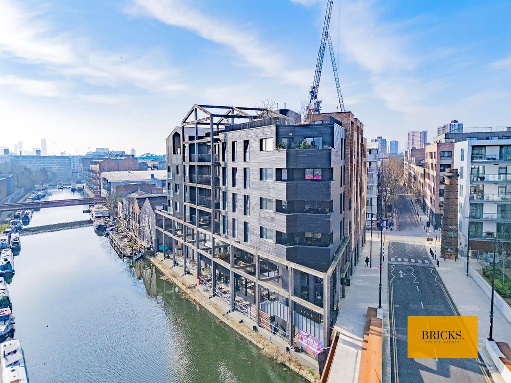 Property photo 1 of 35