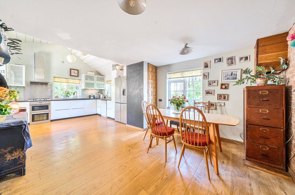 Property photo 3 of 13 Open Plan Living