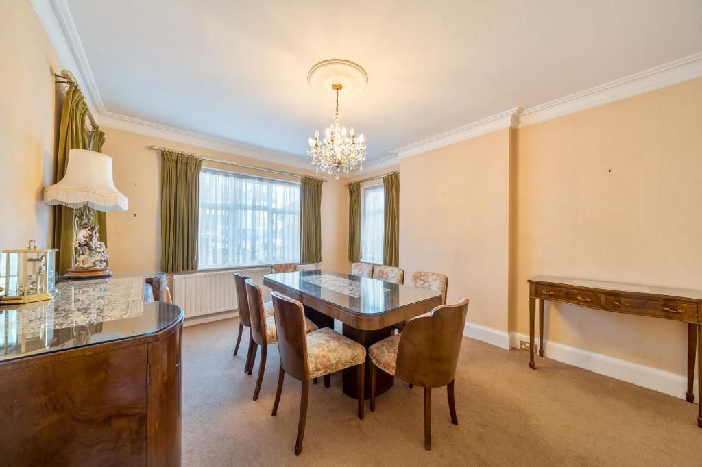 Property photo 3 of 22 Dining Room