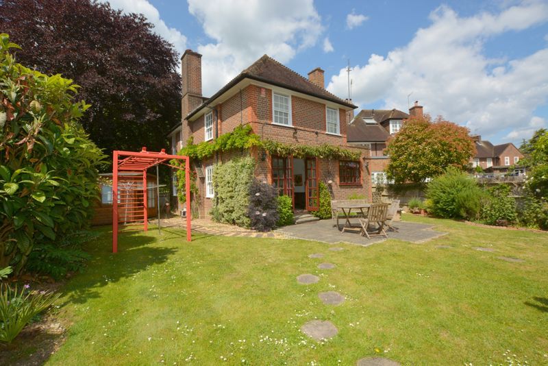 Property photo 3 of 14 Photo 9