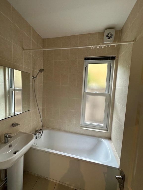 Additional image 9 of 5 bed detached house for saleLedbury Road, Croydon CR0