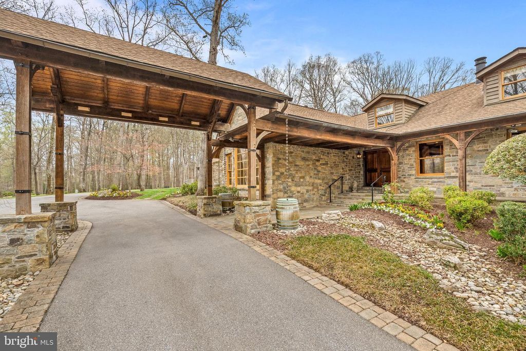 Property photo 2 of 16 <Alttext/>