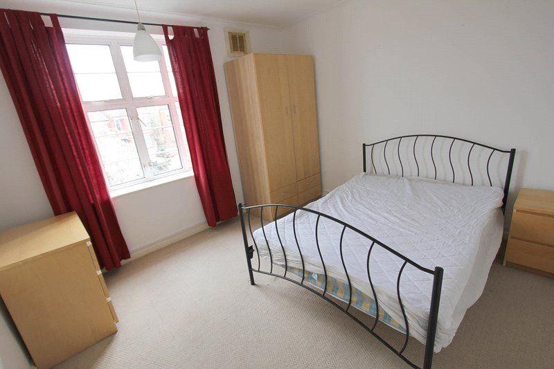 Property photo 3 of 5 Picture No. 1